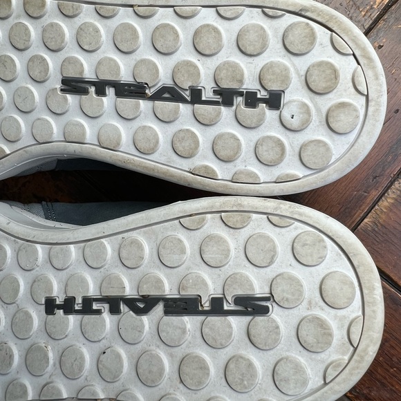 Adidas Five Ten Sleuth - Picture 6 of 13